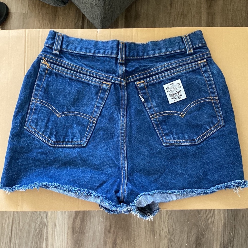 Vintage Levi’s cutoff shorts size 13
